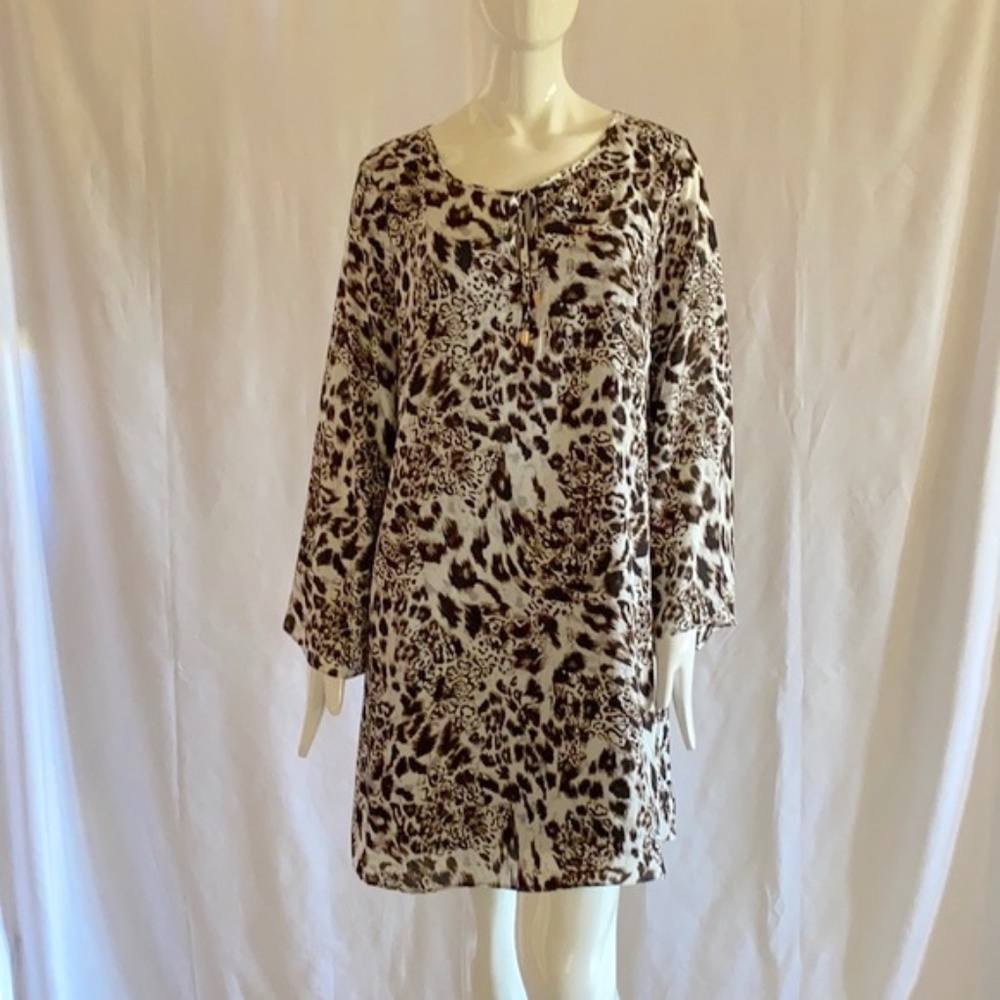 *NEW WILD LIFE PRINT SHEER LINED DRESS